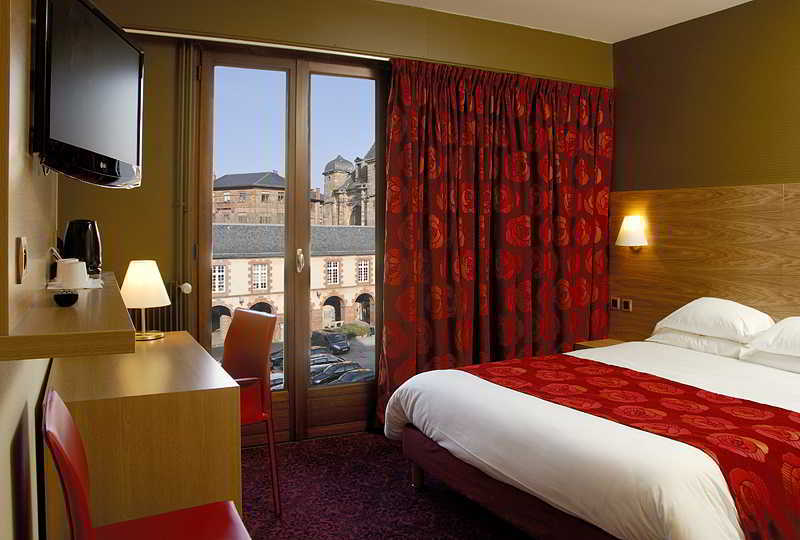 Hotel Tour Maje