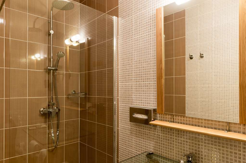 Tour Maje Hotel 3*